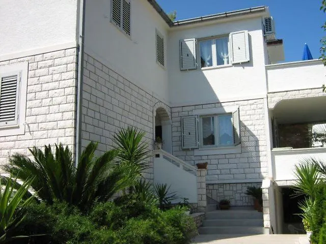 Sarah Appartement *